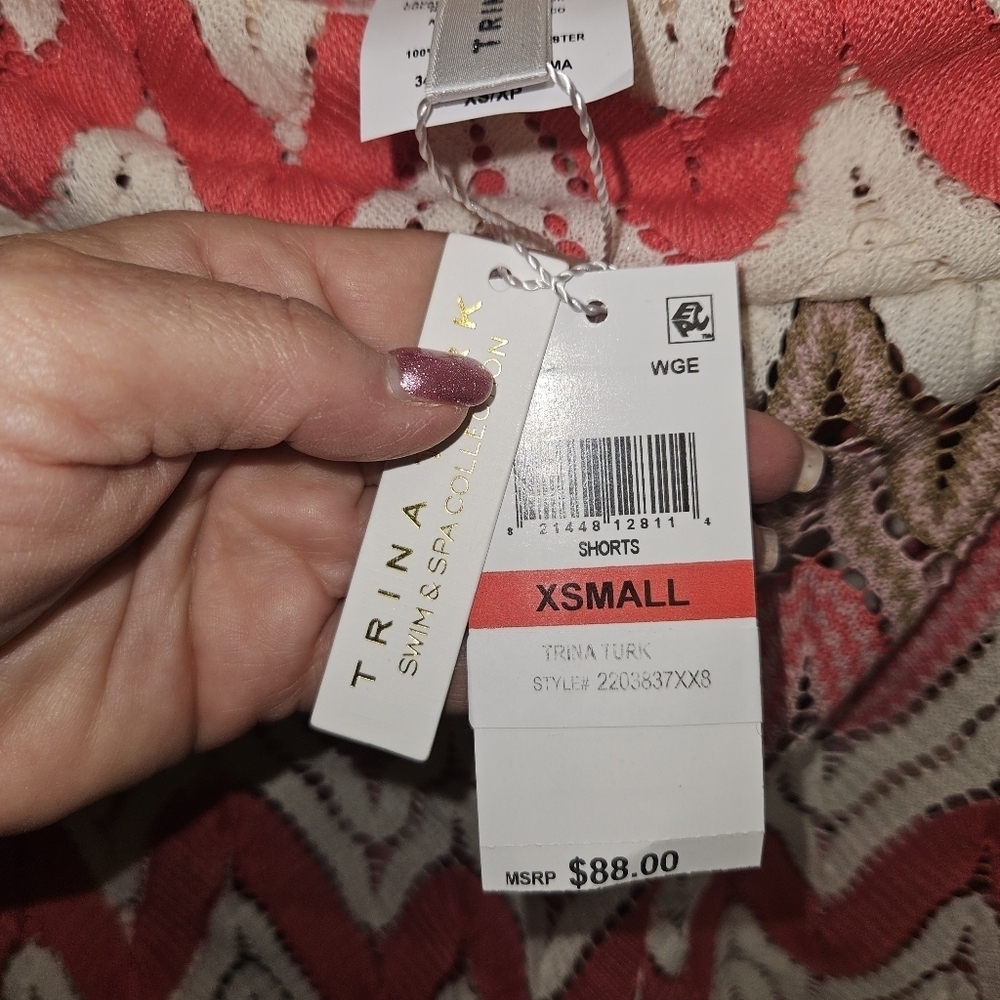 Trina Turk Palisades Chevron Crochet Cover-up Shorts White Geranium Size XS - Picture 8 of 16